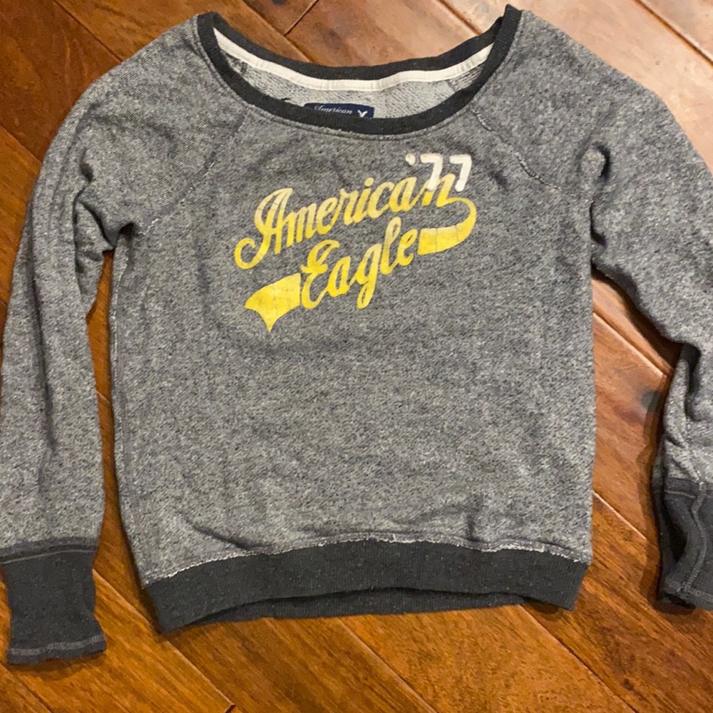 American eagle sweater